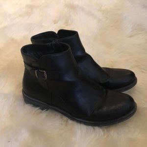 Ankle booties - no heal!!!
